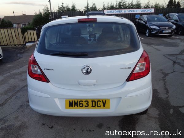 2013 Vauxhall Corsa 1.3 CDTi ecoFLEX image 3