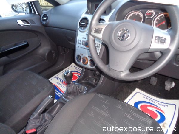2013 Vauxhall Corsa 1.3 CDTi ecoFLEX image 6