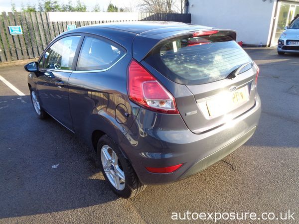 2013 Ford Fiesta 1.5 TDCi Zetec image 4