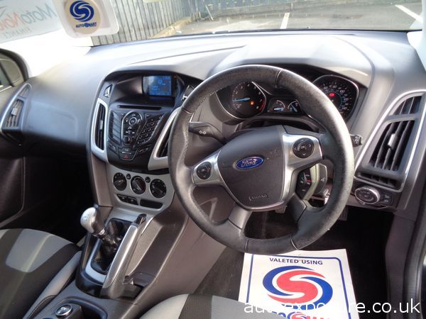 2012 Ford Focus 1.6 Zetec image 5