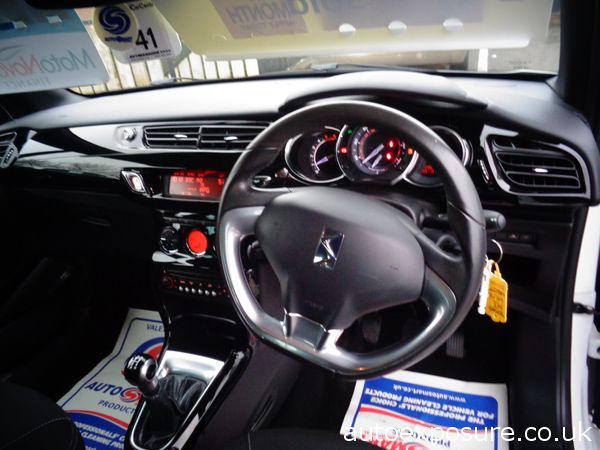 2012 Citroen DS3 1.6 e-HDi image 5
