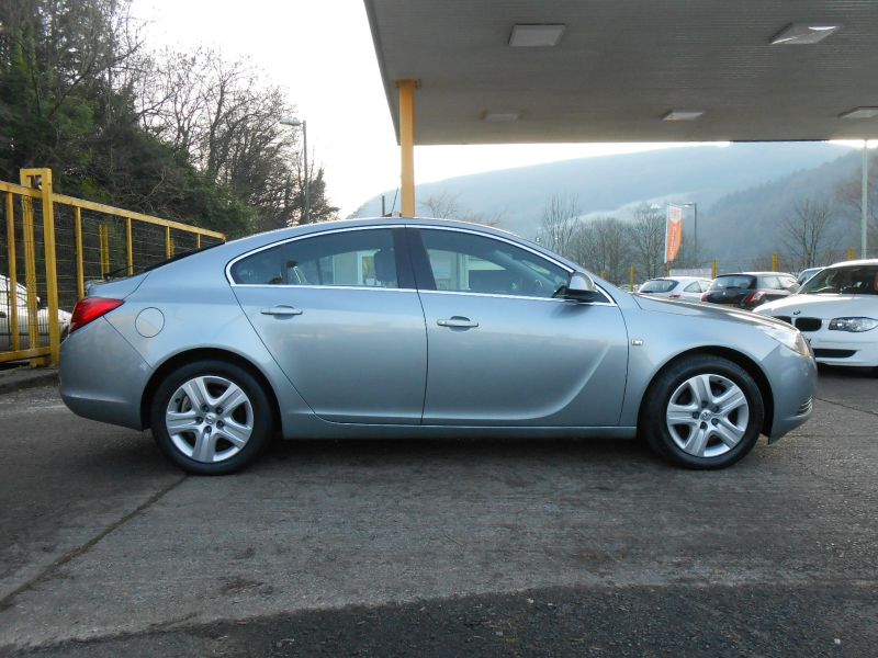 2012 Vauxhall Insignia 2.0 CDTi ecoFLEX 5dr image 3
