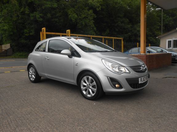 2012 Vauxhall Corsa 1.2 i 12v Active 3dr image 1
