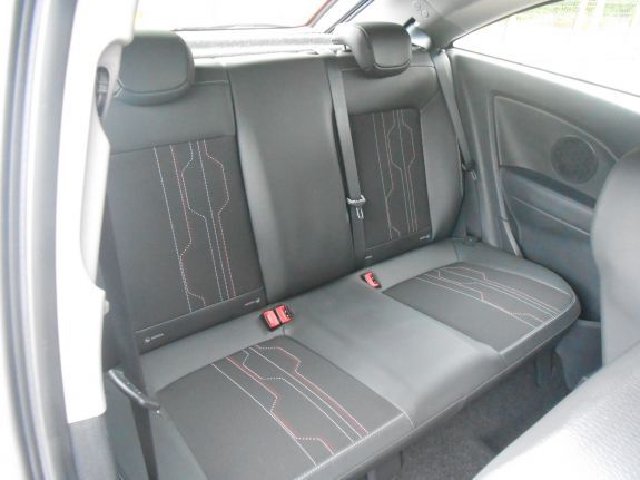2012 Vauxhall Corsa 1.2 i 12v Active 3dr image 6