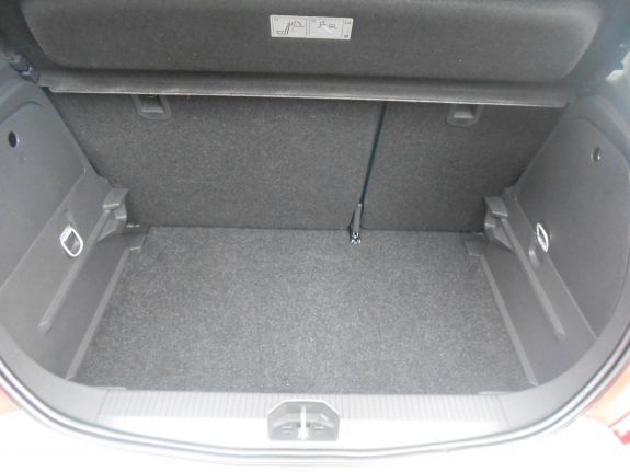 2012 Vauxhall Corsa 1.2 i 12v Active 3dr image 7