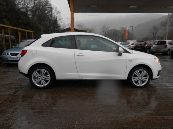 2010 Seat Ibiza 1.4 16v 3dr image 3