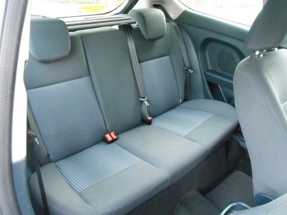 2011 Ford Fiesta 1.4 TDCi 3dr image 6