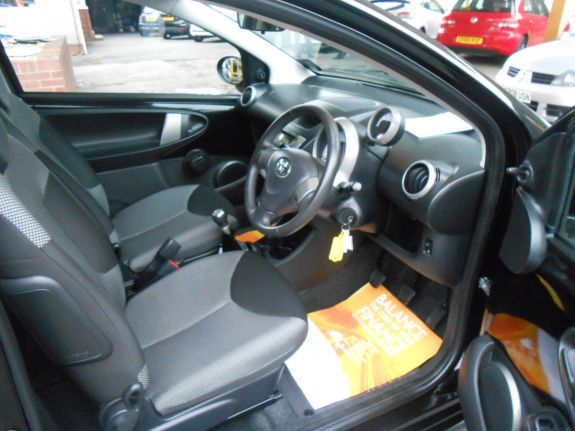 2012 Toyota Aygo 1.0 VVT-i Fire 3dr image 5