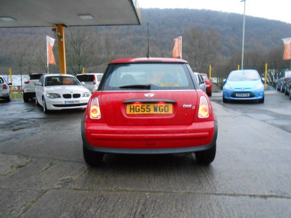 2005 MINI Hatch One 1.4 One D 3dr image 4