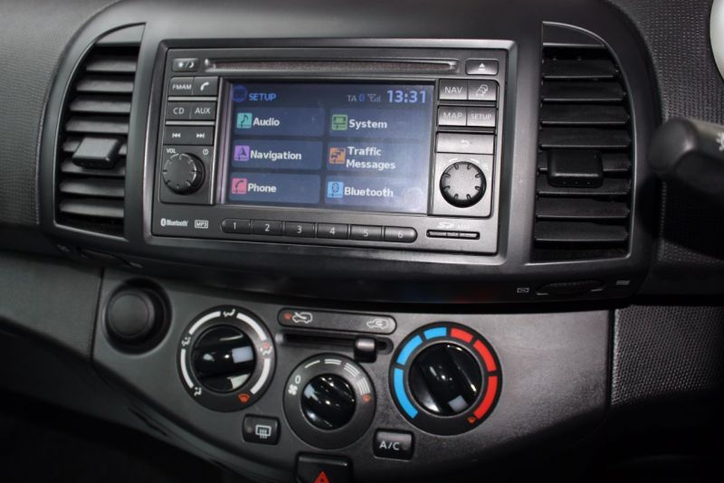 2010 Nissan Micra 1.2 N-Tec 5dr image 7