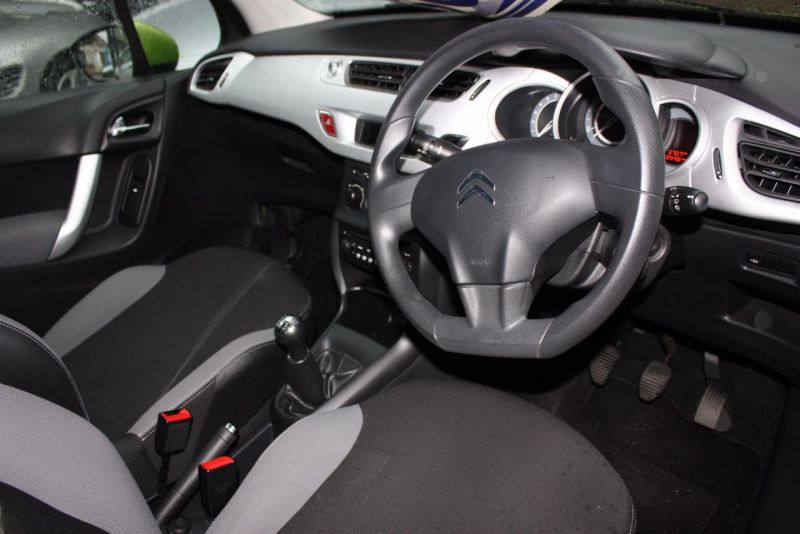 2010 Citroen C3 1.1i VT 5dr image 6
