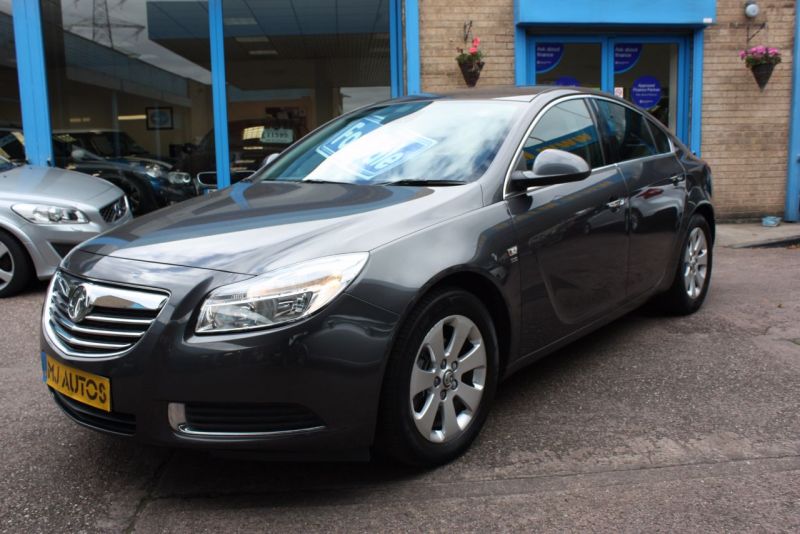 2011 Vauxhall Insignia 2.0 CDTi SE 5dr image 2