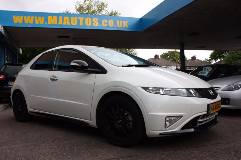 2011 Honda Civic 1.8 i-VTEC Ti 5dr image 1