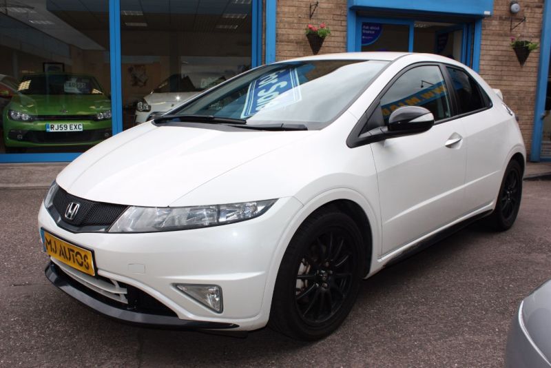 2011 Honda Civic 1.8 i-VTEC Ti 5dr image 2