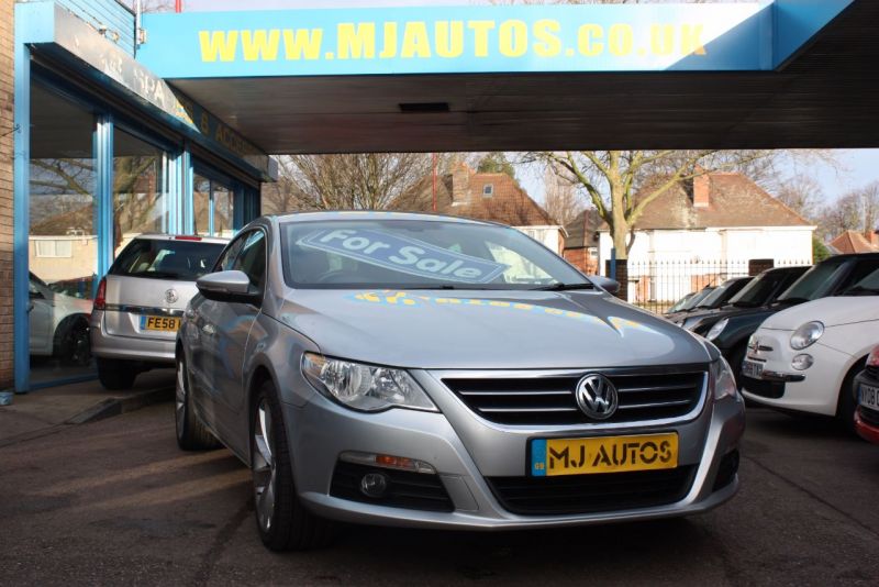 2009 Volkswagen Passat Cc 2.0 GT TDI CR 4dr image 1