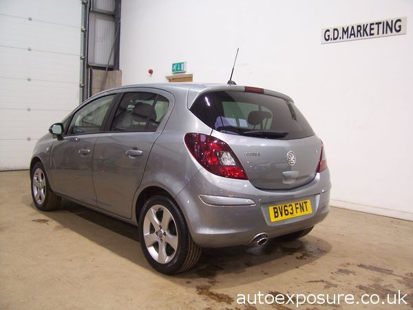 2013 Vauxhall Corsa 1.2 SXi image 3