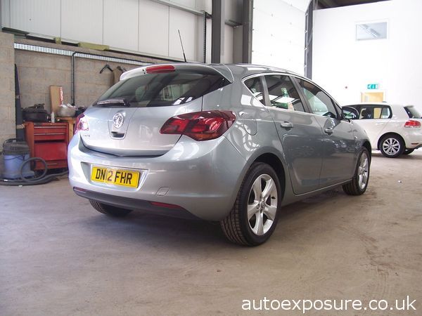 2012 Vauxhall Astra 1.4i 16V SRi image 3