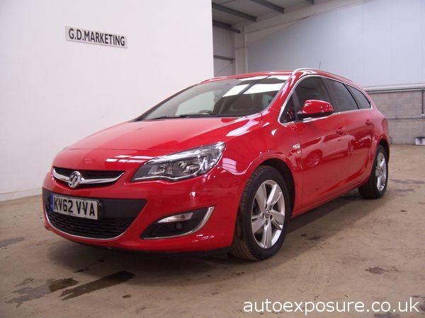 2012 Vauxhall Astra 2.0 CDTi 16V SRi image 2