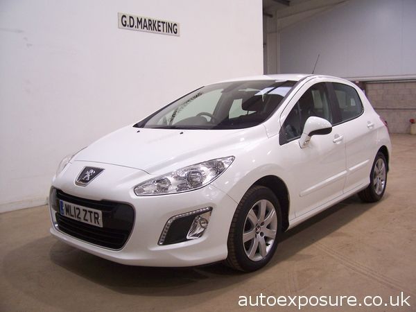 2012 Peugeot 308 1.6 HDi 92 Active image 2