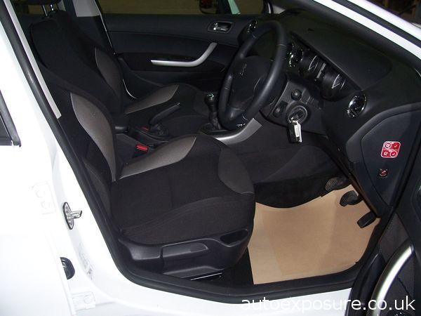 2012 Peugeot 308 1.6 HDi 92 Active image 4