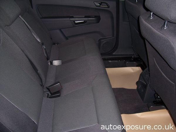 2012 Vauxhall Zafira 1.6i image 5