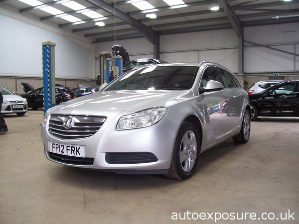 2012 Vauxhall Insignia Sports Tourer 2.0 CDTi image 2