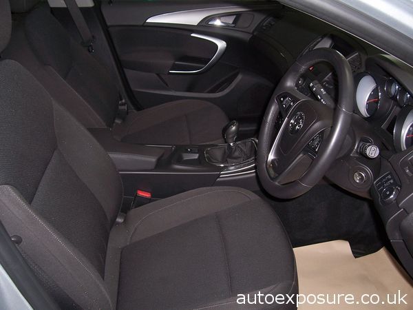 2012 Vauxhall Insignia Sports Tourer 2.0 CDTi image 4