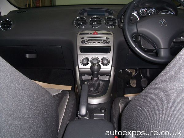 2012 Peugeot 308 1.6 HDi 92 Active image 6