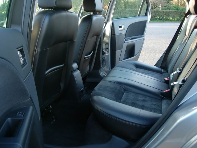 2005 FORD MONDEO 2.2TDCi 5dr image 6