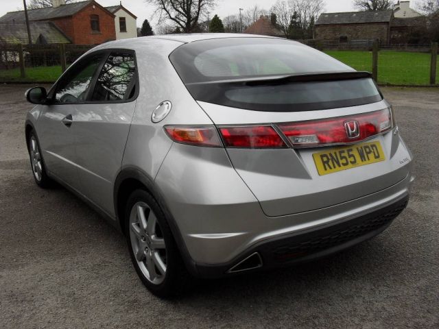 2006 HONDA CIVIC 2.2 i-CTDi Sport 5dr image 3