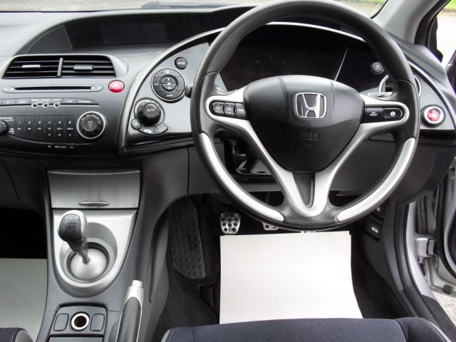 2006 HONDA CIVIC 2.2 i-CTDi Sport 5dr image 5