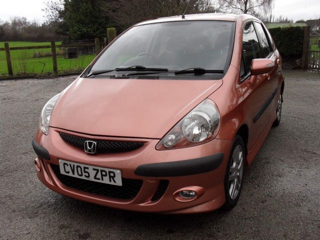 2005 HONDA JAZZ 1.4i-DSi SE Sport 5dr image 4