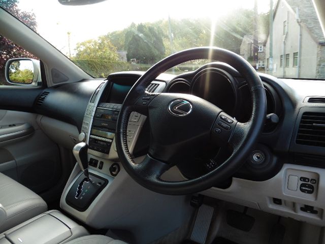 2006 LEXUS RX 400h 3.3 SE 5dr image 5