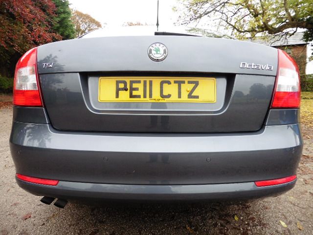 2011 SKODA OCTAVIA 1.4 TSI Elegance 5dr image 3