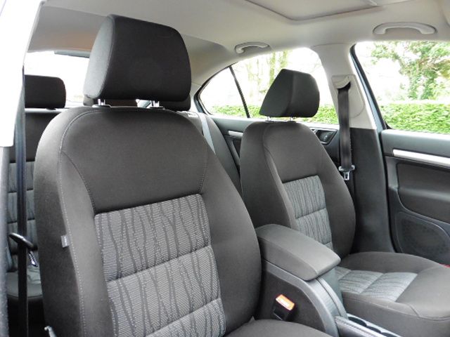 2011 SKODA OCTAVIA 1.4 TSI Elegance 5dr image 5