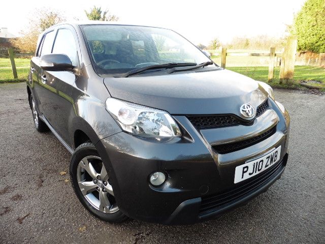 2010 TOYOTA URBANCRUISER 1.4 D-4D 5dr image 1