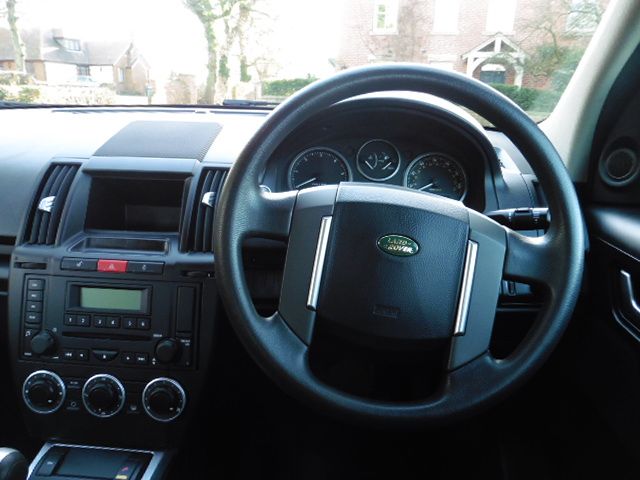 2007 LAND ROVER FREELANDER 2.2 Td4 S 5dr image 6