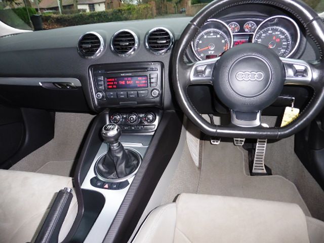 2007 AUDI TT 2.0T FSI 2dr image 5