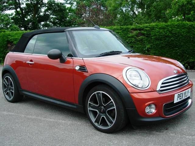 2011 MINI CONVERTIBLE 1.6 One 2dr image 1