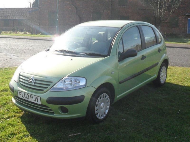 2003 Citroen C3 1.4I DESIRE 5DR image 1