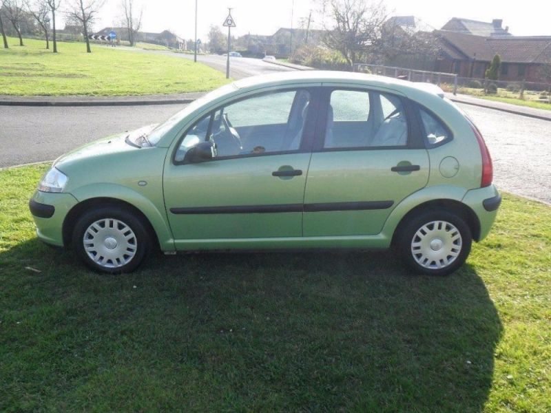 2003 Citroen C3 1.4I DESIRE 5DR image 4