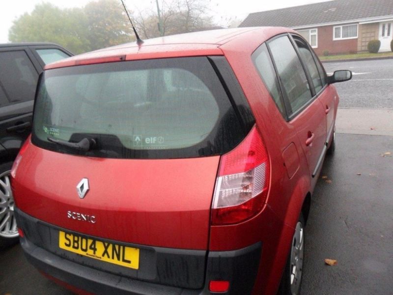 2004 Renault Scenic 1.4 5DR image 2