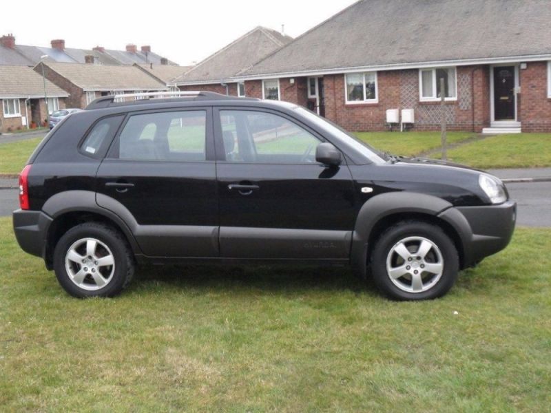 2004 Hyundai Tucson 2.0 CRTD GSI 5DR image 2