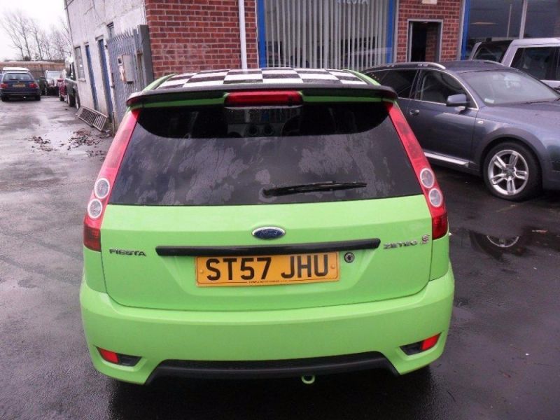 2007 Ford Fiesta 1.6 Zetec S 3dr image 4