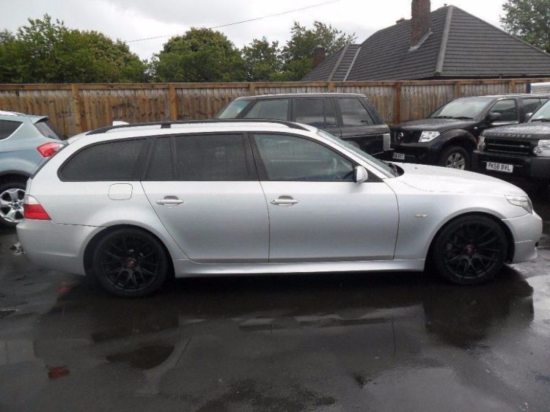 2006 BMW 3.0 535d M Sport 5dr image 1