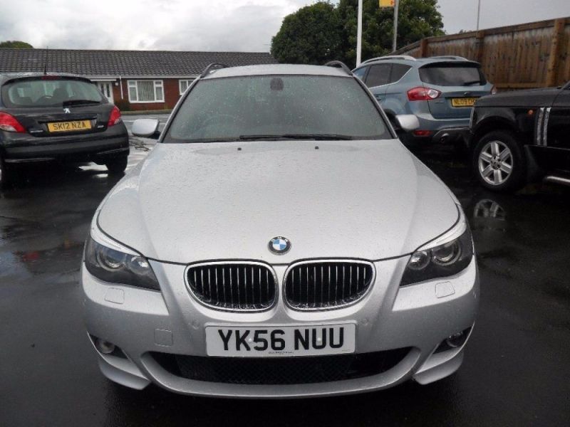 2006 BMW 3.0 535d M Sport 5dr image 2
