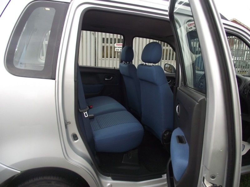 2003 Vauxhall Agila 1.2i Enjoy 5dr image 7