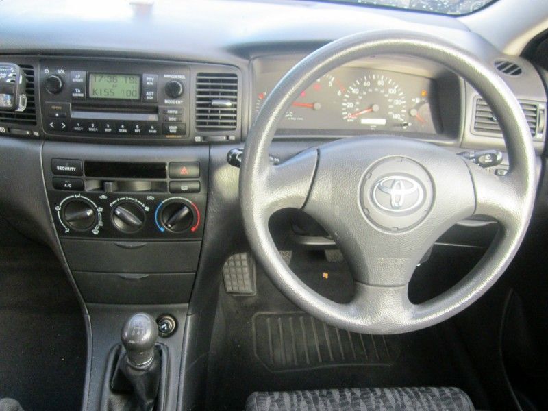2003 Toyota Corolla 2.0 D-4D 3DR image 5