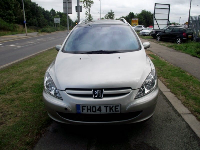 2004 Peugeot 307 SW 1.6 HDi 5dr image 2