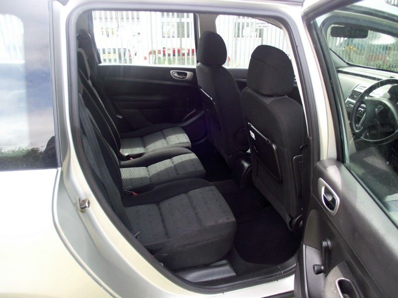 2004 Peugeot 307 SW 1.6 HDi 5dr image 7
